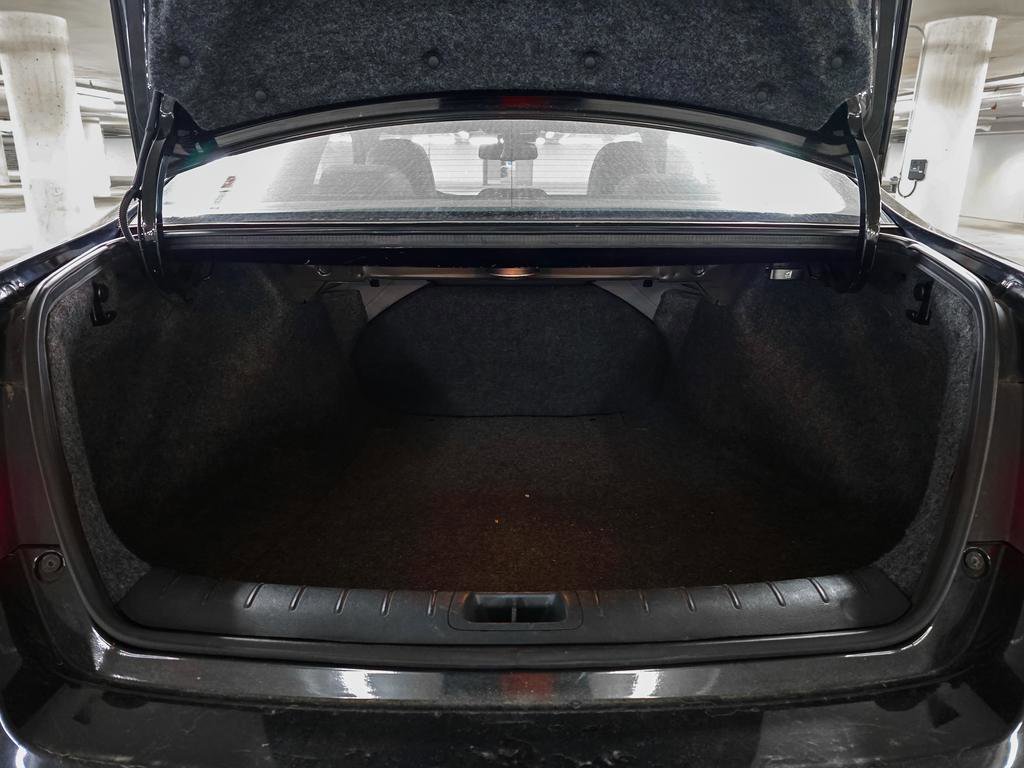 Used 2015 Honda Accord EX-L image 8