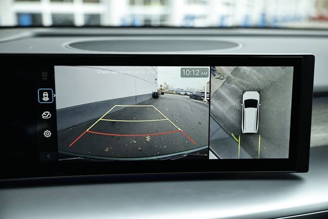 New 2026 Hyundai Ioniq 9 SEL image 13