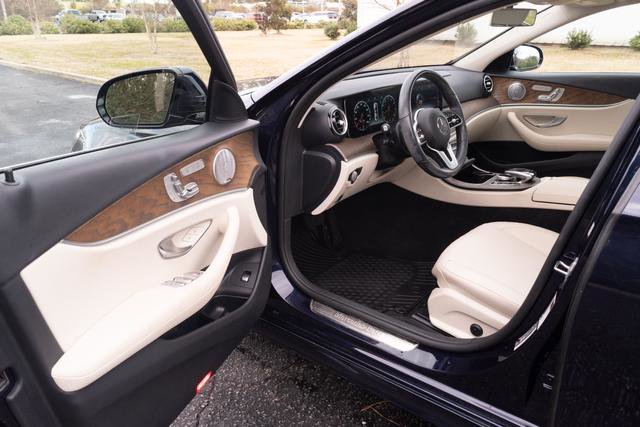 Used 2020 Mercedes-Benz E 350 Sedan image 11