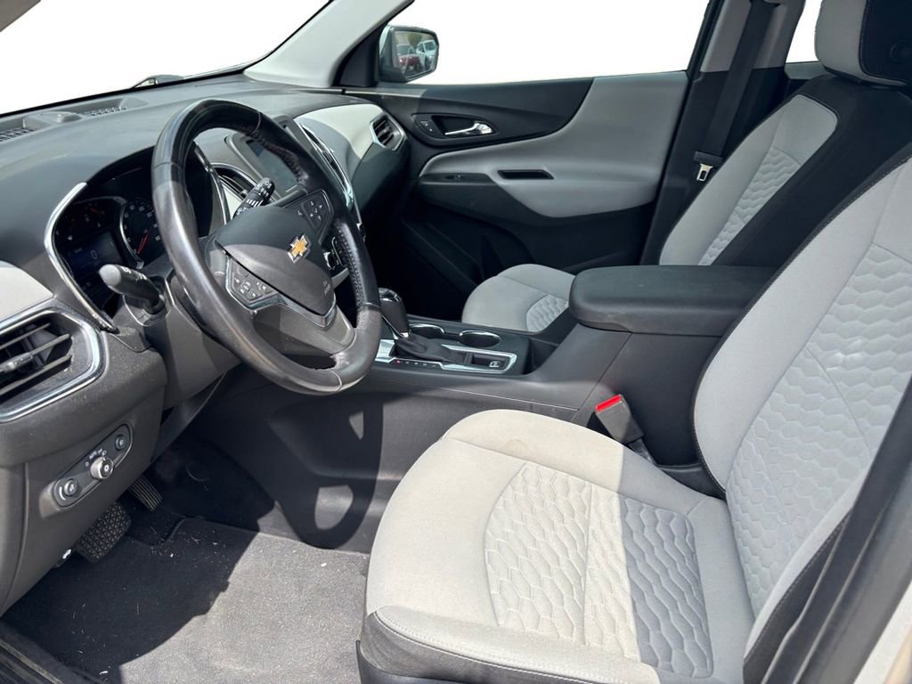 Used 2020 Chevrolet Equinox LT FWD image 9