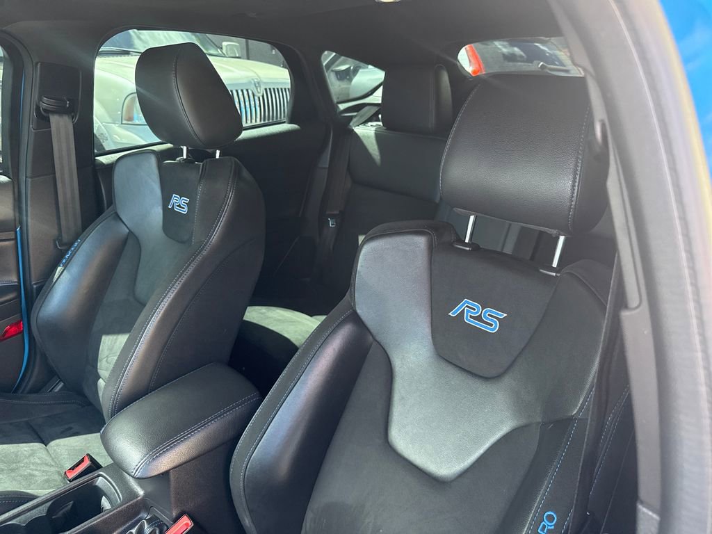 Used 2017 Ford Focus RS AWD/4WD image 14