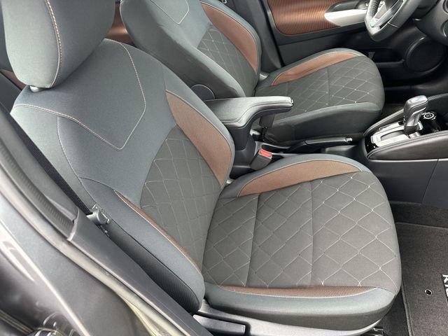 Used 2019 Nissan Kicks SR FWD image 26