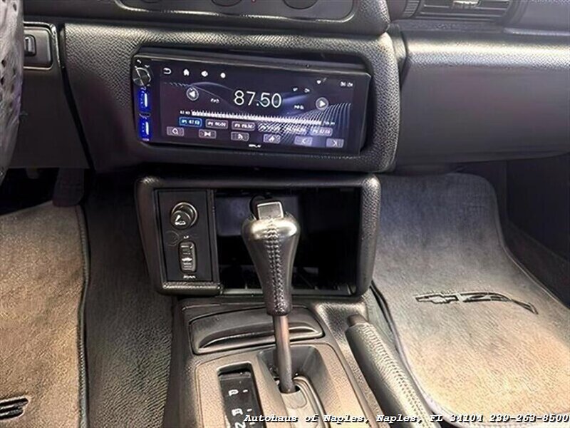 Used 1995 Chevrolet Camaro Z28 RWD image 28