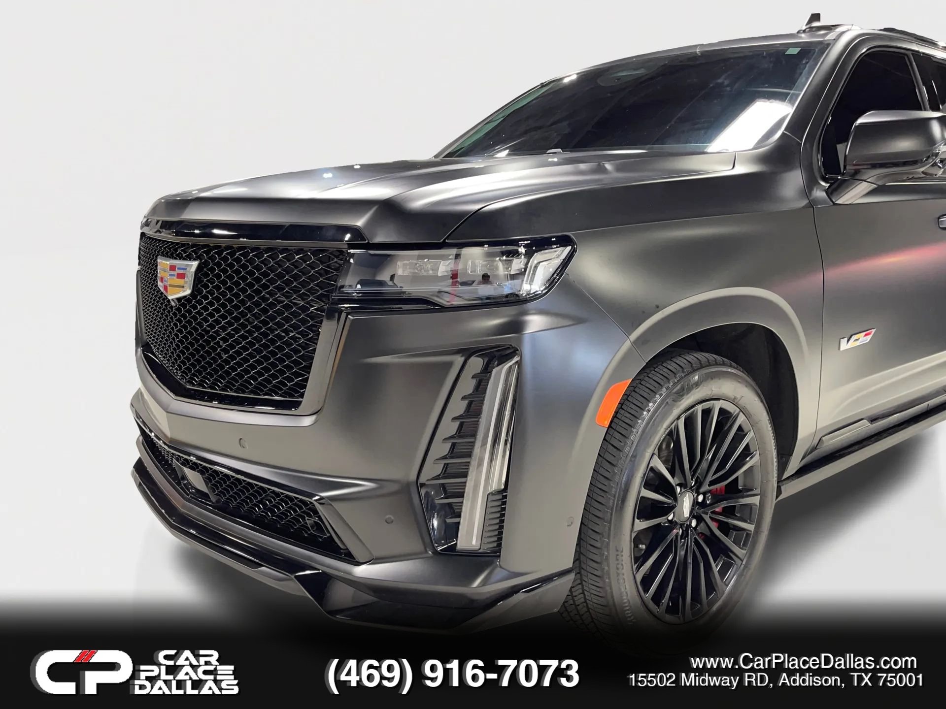 Used 2023 Cadillac Escalade V w/ Heavy-Duty Trailer Package AWD/4WD image 4