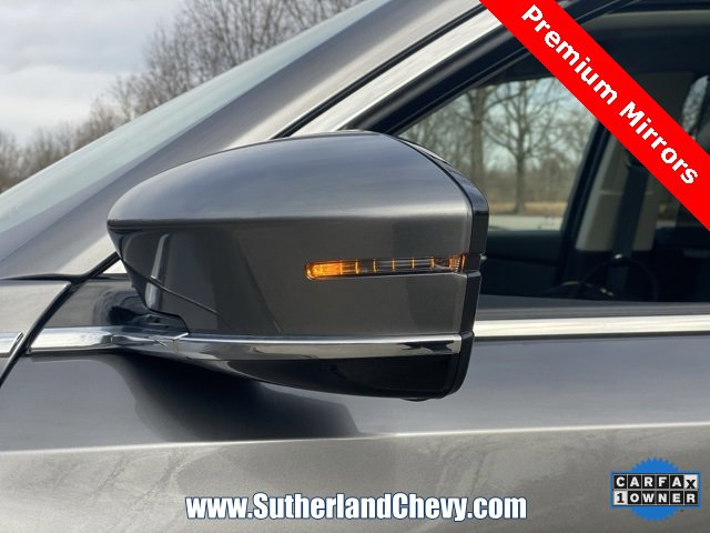 Used 2025 Acura MDX w/ Technology Package image 11