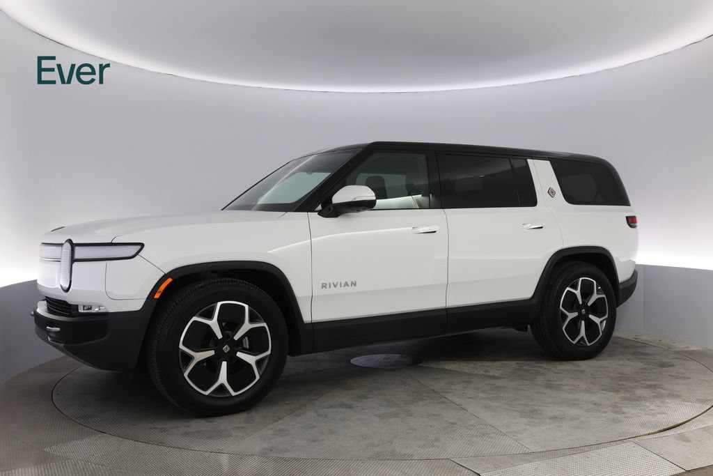 Used 2024 Rivian R1S Adventure AWD/4WD image 18