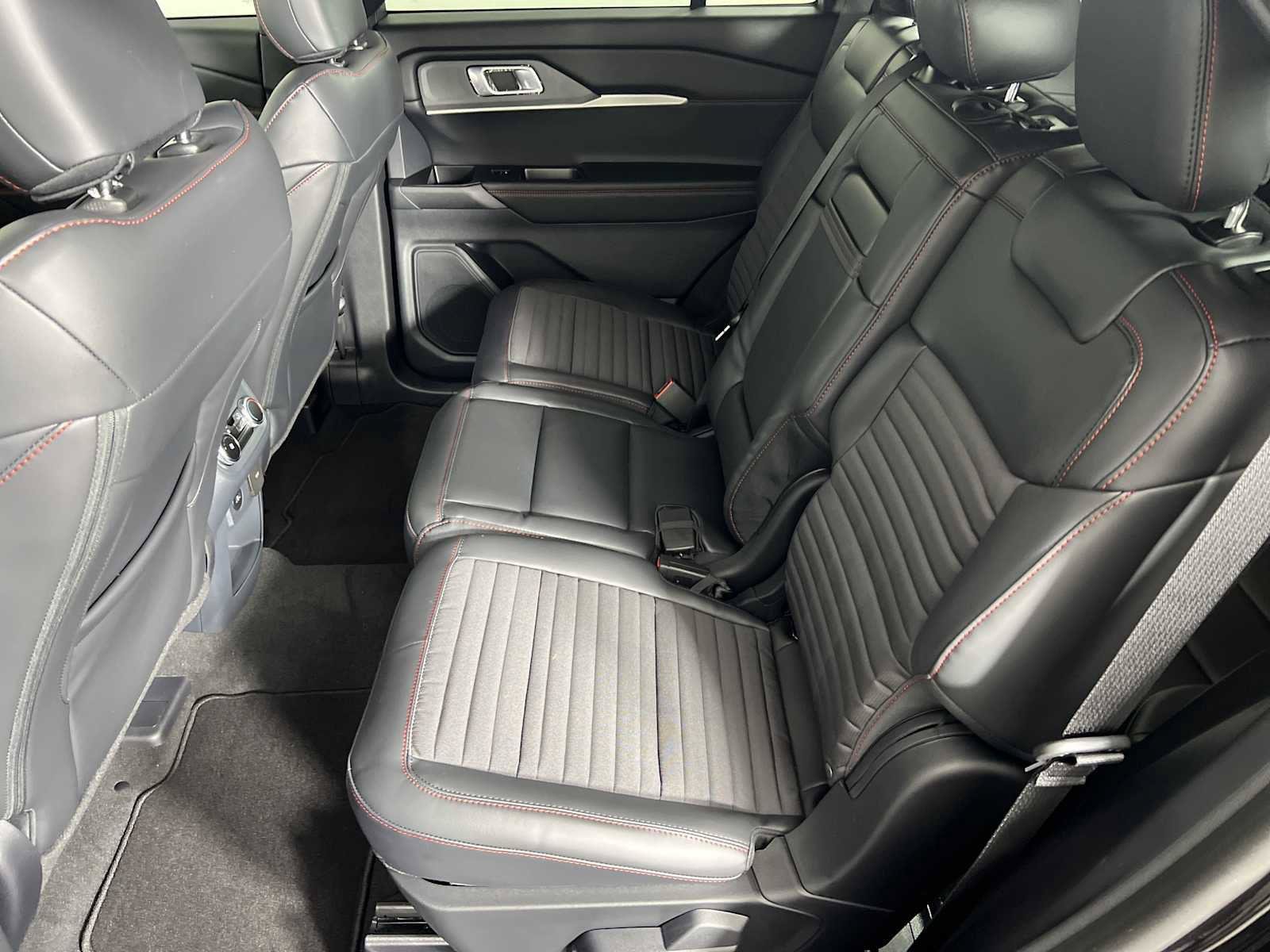 New 2026 Ford Explorer ST-Line RWD image 20