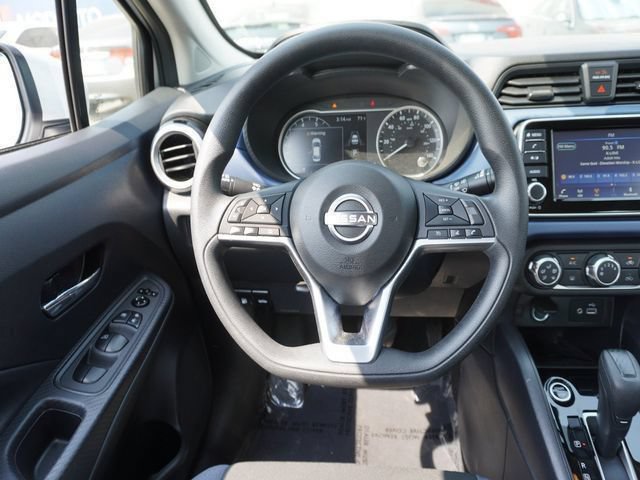 Used 2025 Nissan Versa SV FWD image 12