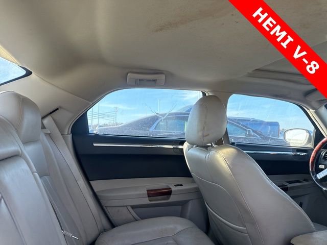 Used 2006 Chrysler 300 C image 10
