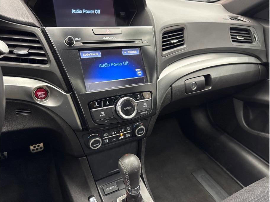 Used 2016 Acura ILX FWD image 13