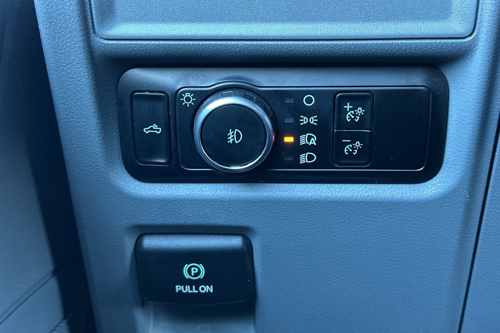 Used 2023 Ford F150 XLT image 29