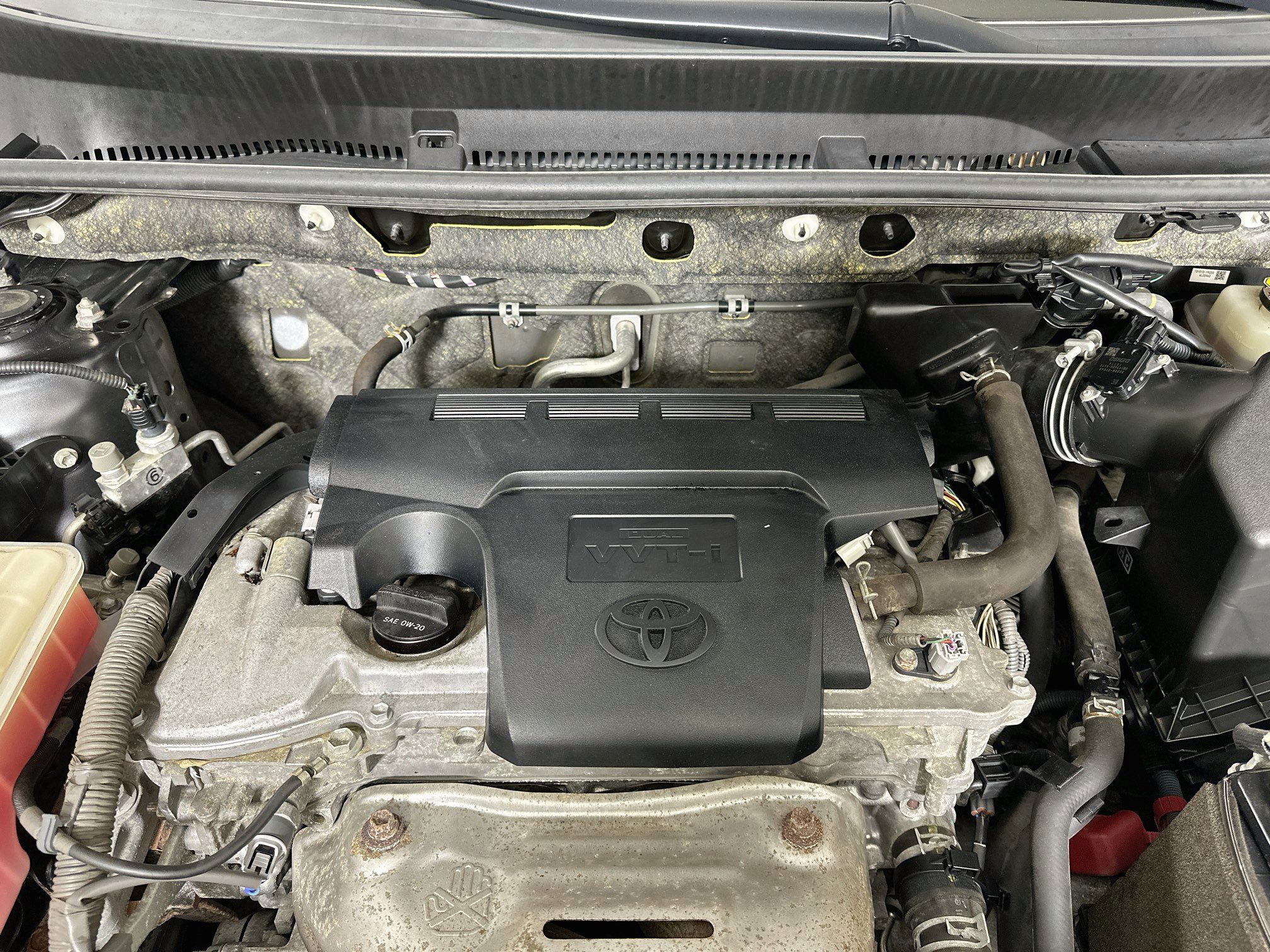 Used 2017 Toyota RAV4 LE w/ All Weather Liner Package AWD/4WD image 30