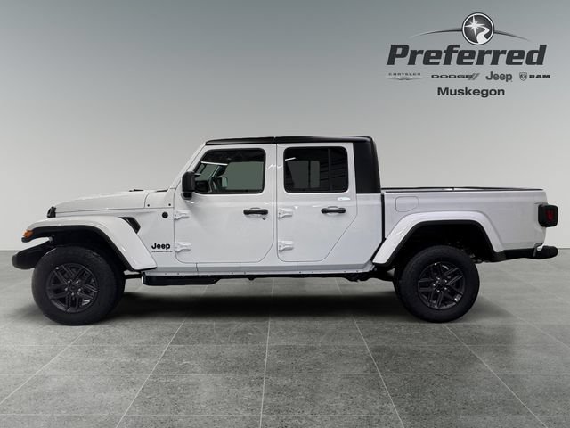 New 2026 Jeep Gladiator Sport AWD/4WD image 9