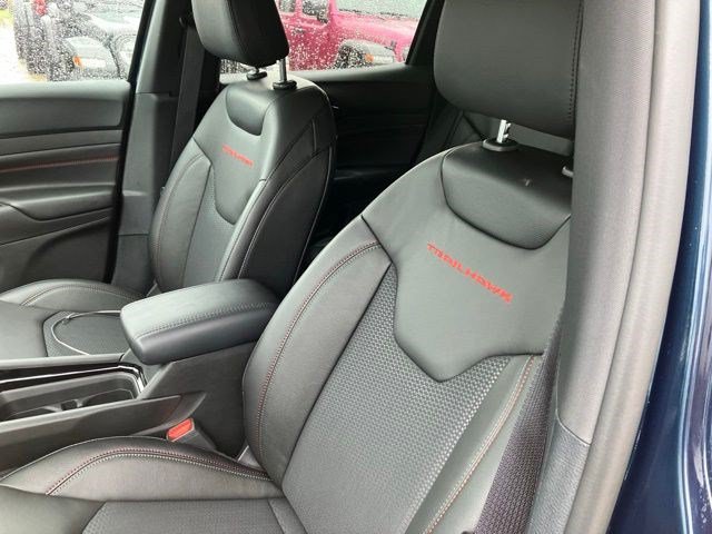 New 2026 Jeep Compass Trailhawk AWD/4WD image 12