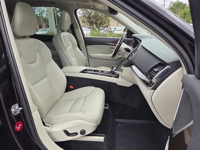 Used 2016 Volvo XC90 T6 Momentum w/ Momentum Plus Package AWD/4WD image 22