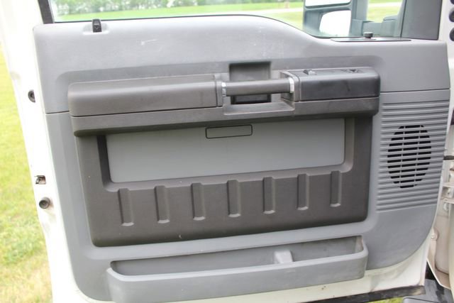 Used 2011 Ford F350 XL w/ PWR Equipment Group image 19