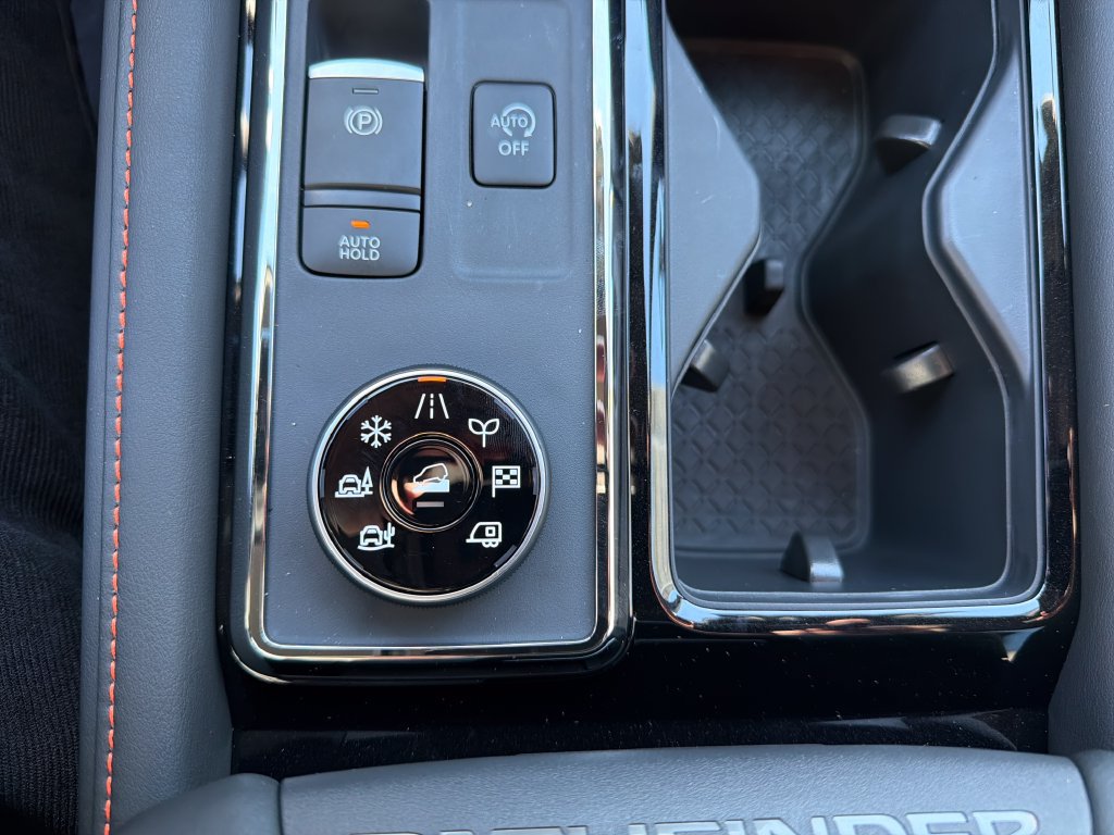 New 2026 Nissan Pathfinder Rock Creek AWD/4WD image 28