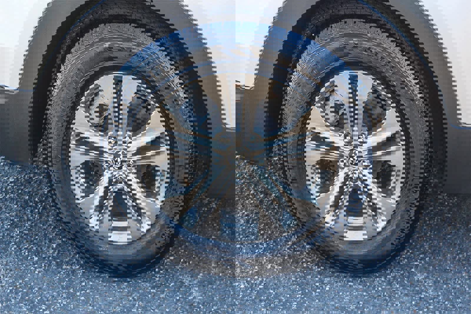 Used 2013 Hyundai Santa Fe Sport w/ Popular Equipment Pkg image 13