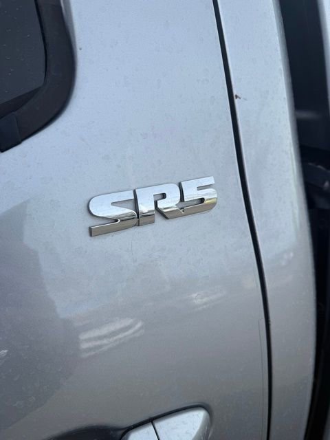 Used 2017 Toyota Tacoma SR5 image 14