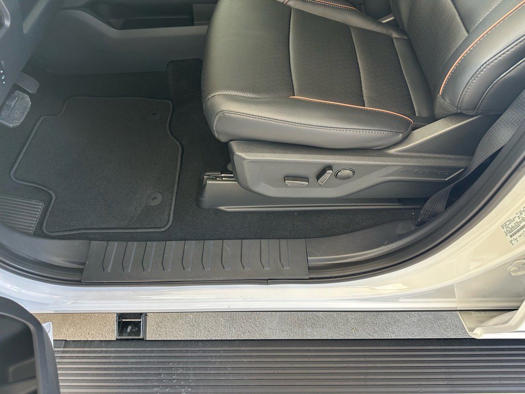 New 2026 Ford F250 Lariat w/ FX4 Off-Road Package image 22