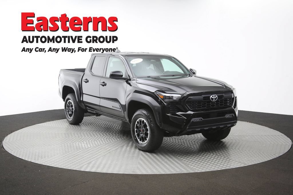 Used 2025 Toyota Tacoma TRD Off-Road AWD/4WD image 48