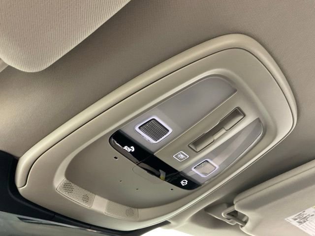 New 2026 Volvo XC90 B5 Plus image 23