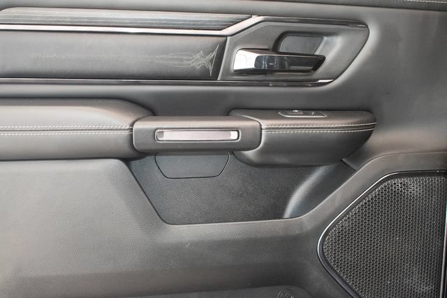 Used 2022 RAM 1500 Limited w/ Body-Colour Bumper Group AWD/4WD image 16