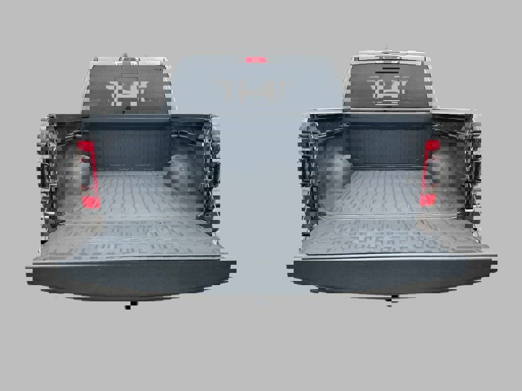 Used 2023 RAM 1500 Big Horn image 15