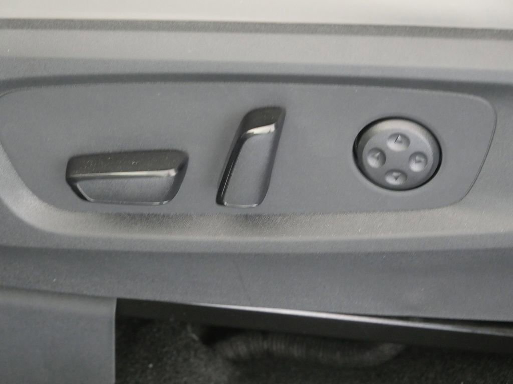 New 2026 INFINITI QX60 Autograph w/ Dark Cargo Package image 13