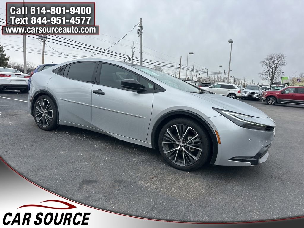 Used 2025 Toyota Prius Limited w/ Limited Premium Package image 11