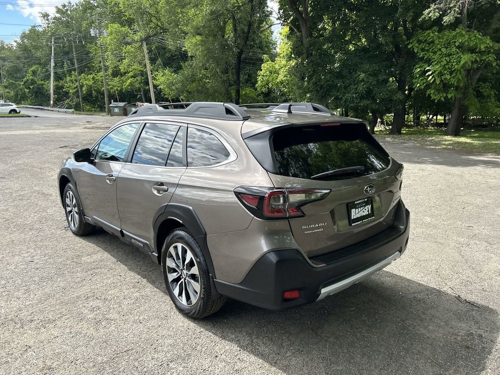 Certified 2024 Subaru Outback Limited AWD/4WD image 6