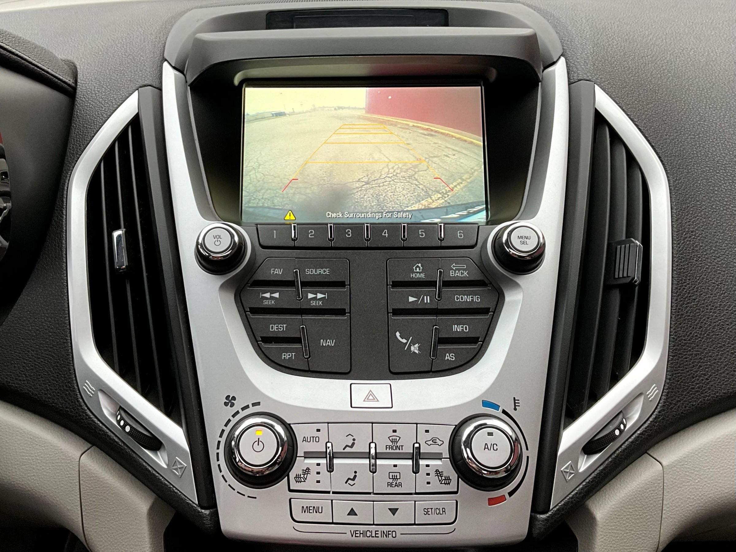 Used 2016 GMC Terrain SLT w/ Open Road Package FWD image 5