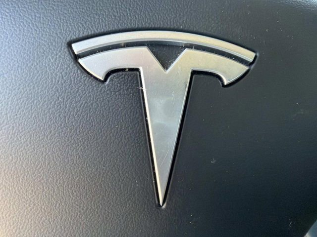 Used 2024 Tesla Model Y Long Range image 25