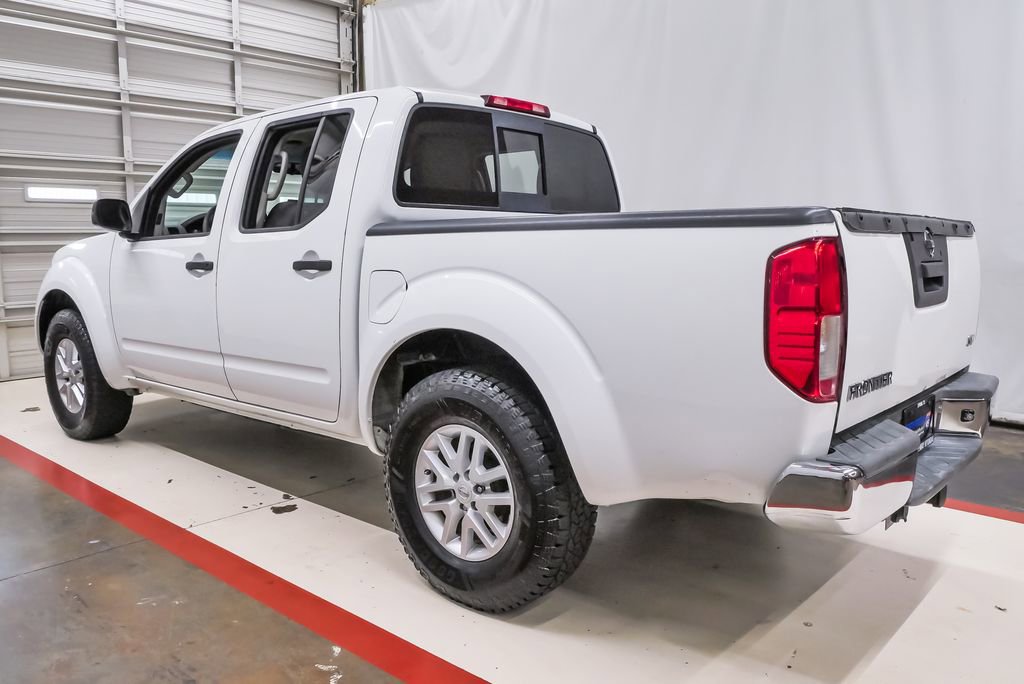Used 2016 Nissan Frontier SV RWD image 8