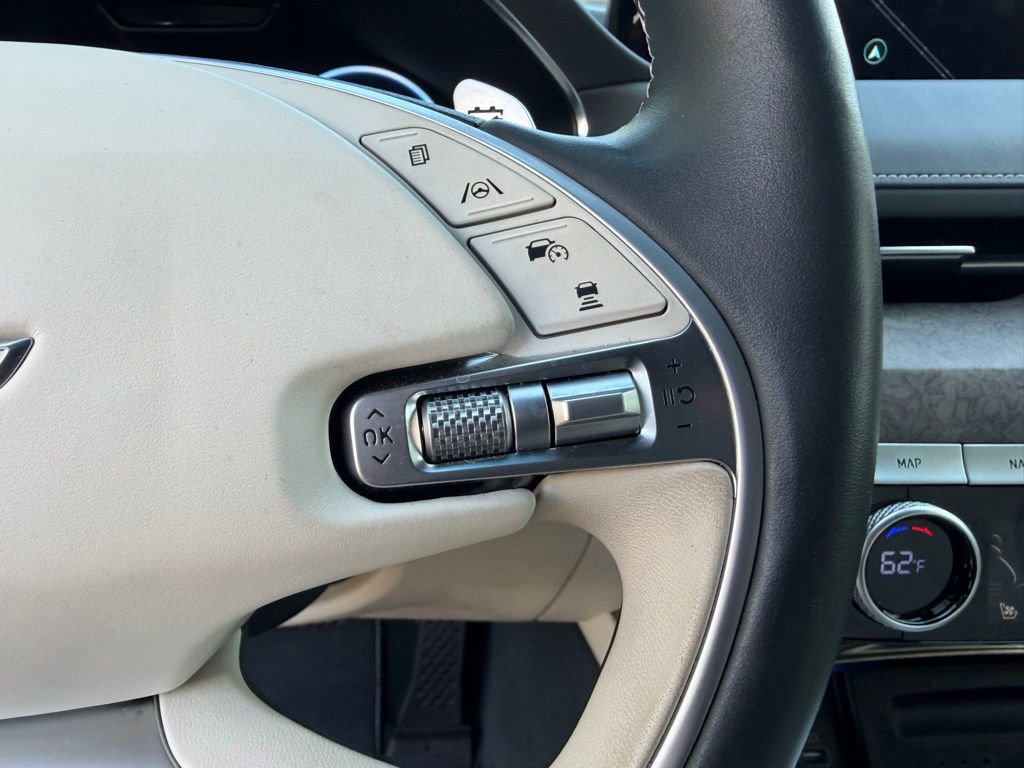 Used 2023 Genesis Electrified G80 image 25
