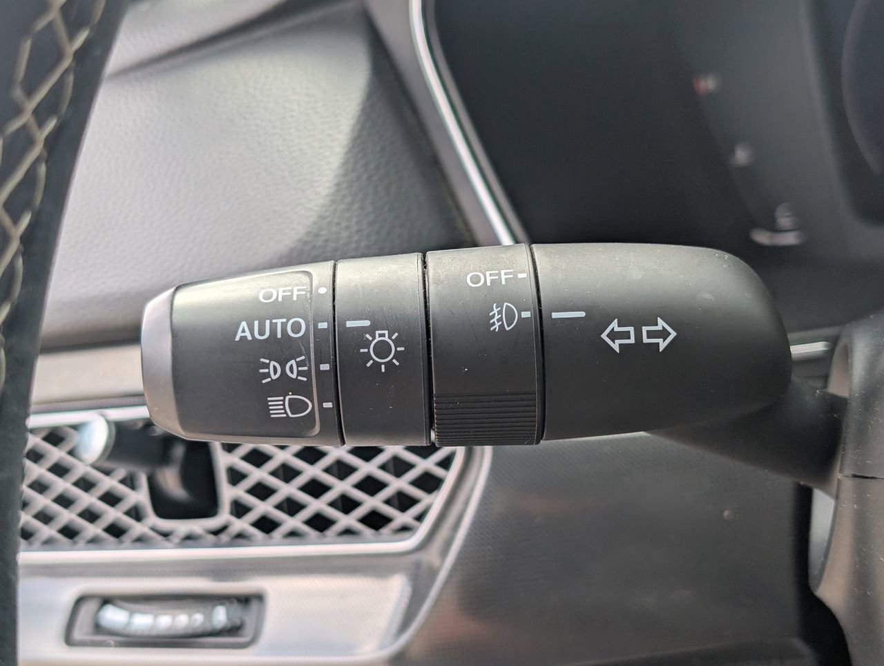 Used 2023 Acura Integra A-Spec image 23