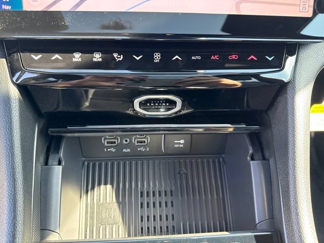 New 2026 Jeep Grand Cherokee Limited AWD/4WD image 18