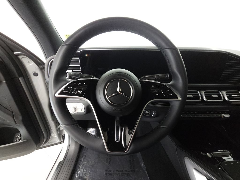 Used 2025 Mercedes-Benz GLE 450e 4MATIC image 12