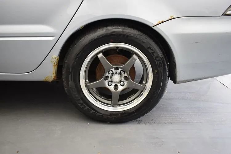 Used 2005 Mitsubishi Lancer ES FWD image 26