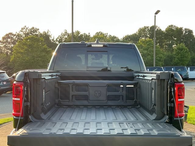 Used 2025 RAM 1500 Limited AWD/4WD image 26
