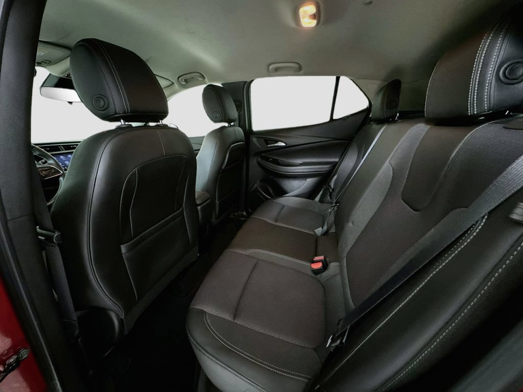 Used 2023 Buick Encore GX Preferred w/ Cold Weather Comfort Package FWD image 23