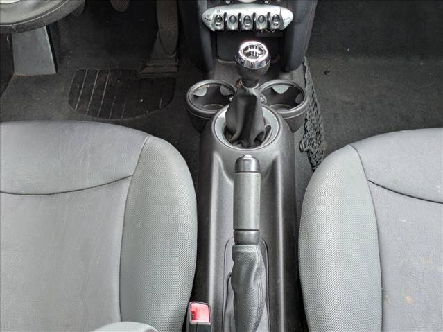 Used 2010 MINI Cooper Clubman Hardtop FWD image 24