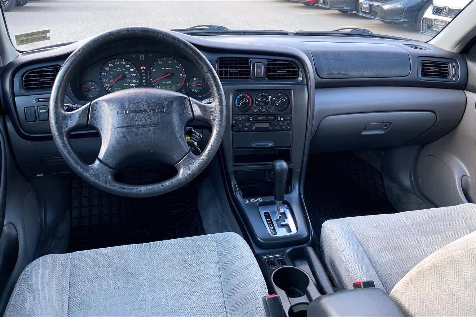 Used 2002 Subaru Legacy L AWD/4WD image 7