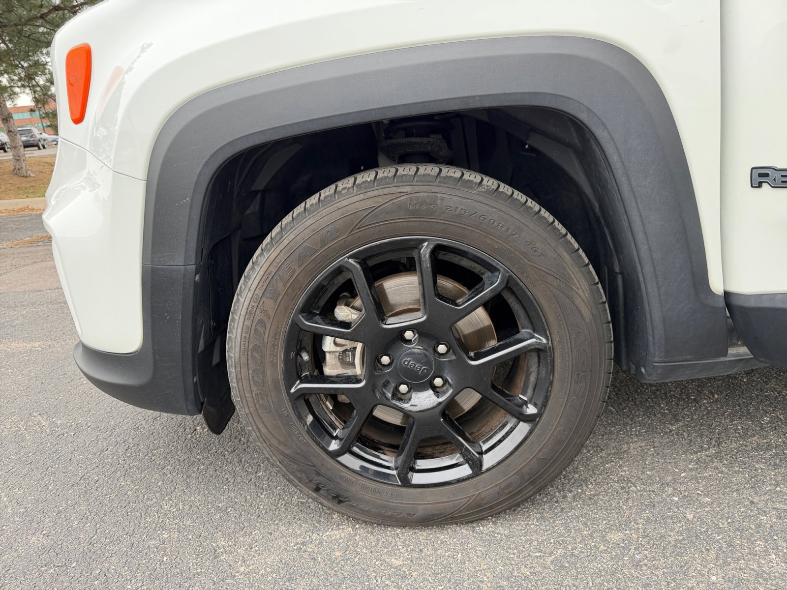 Used 2020 Jeep Renegade Altitude image 26