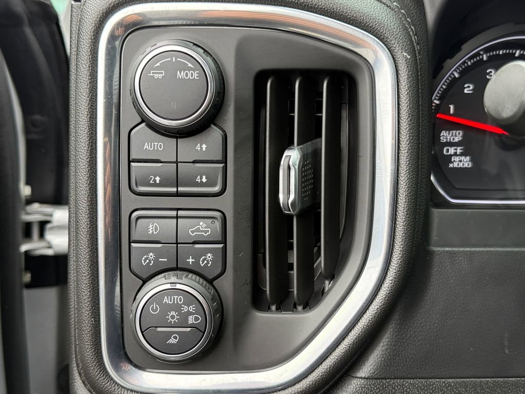 Used 2020 Chevrolet Silverado 1500 LTZ w/ LTZ Texas Edition image 22