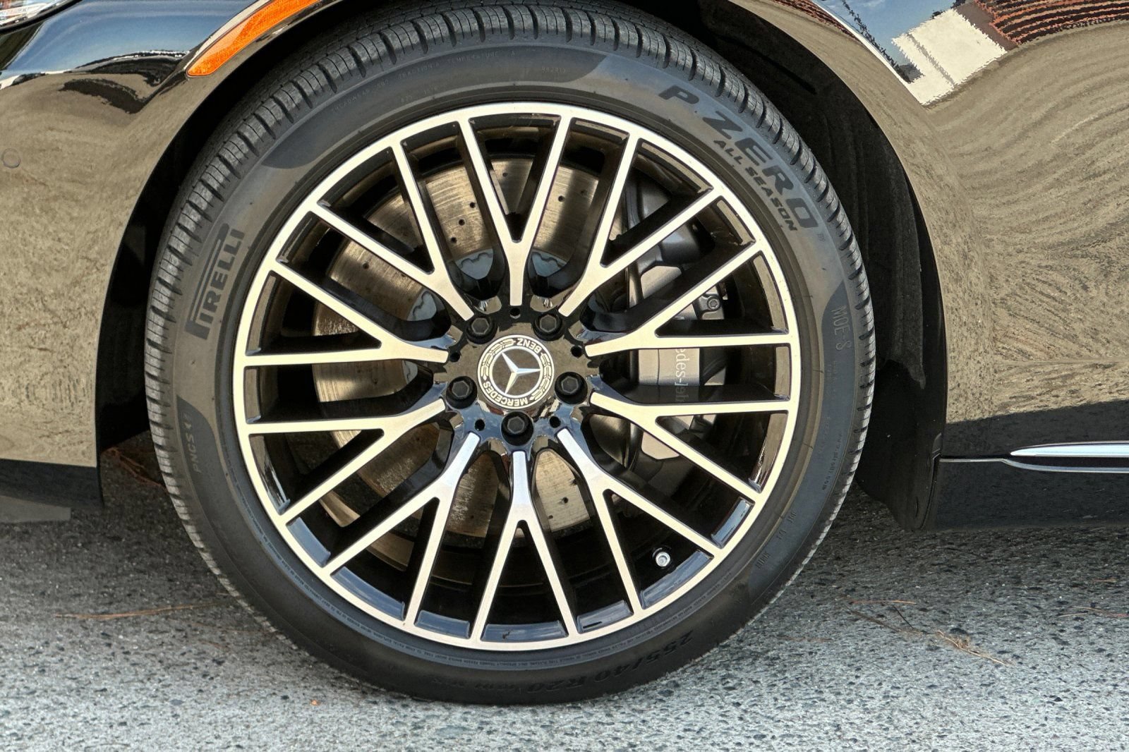 Certified 2024 Mercedes-Benz S 580 4MATIC Sedan image 39