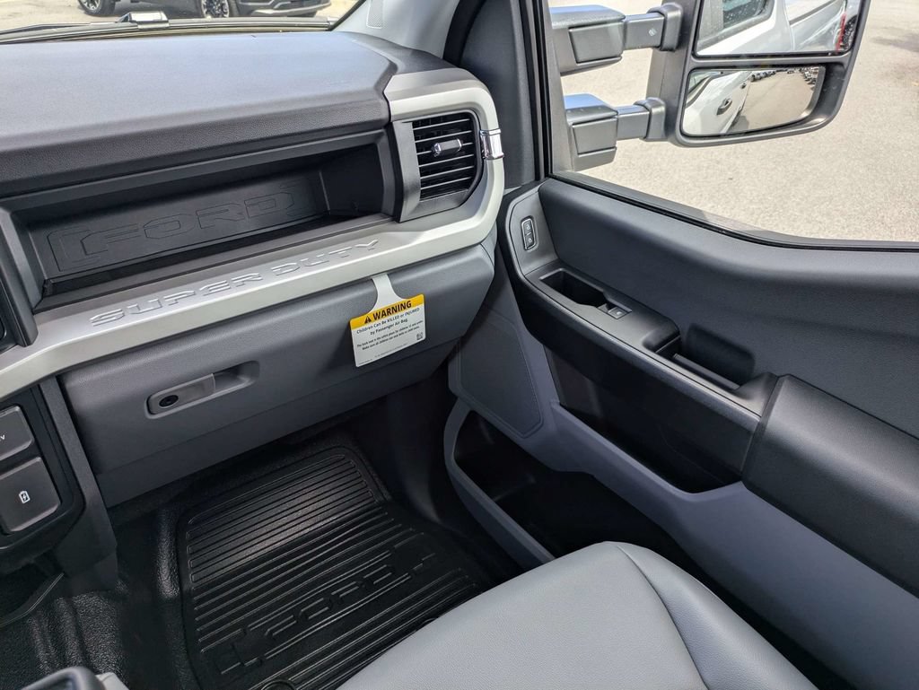 New 2027 Ford F250 XL w/ F-250 >10K GVWR Package AWD/4WD image 18