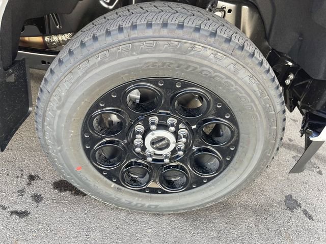 New 2026 Ford F350 Lariat w/ Black Appearance Package image 37