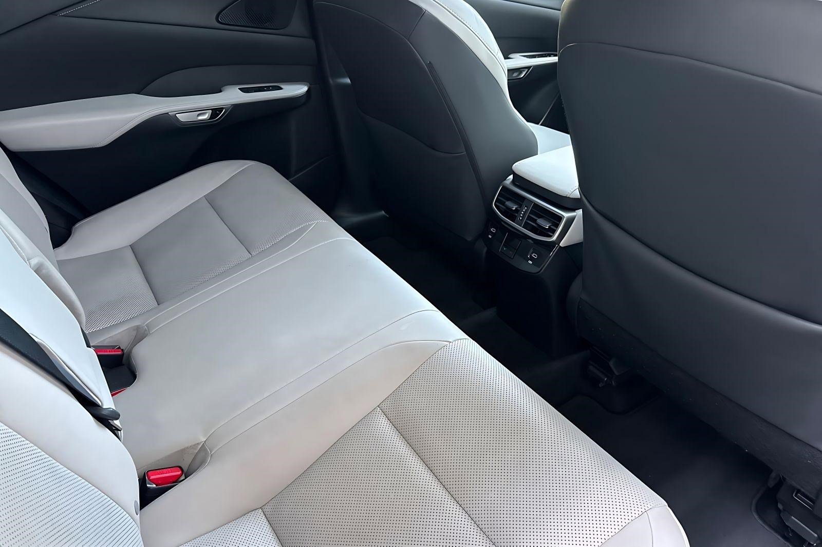 Certified 2023 Lexus RX 350 Premium w/ Cold Area Package FWD image 31