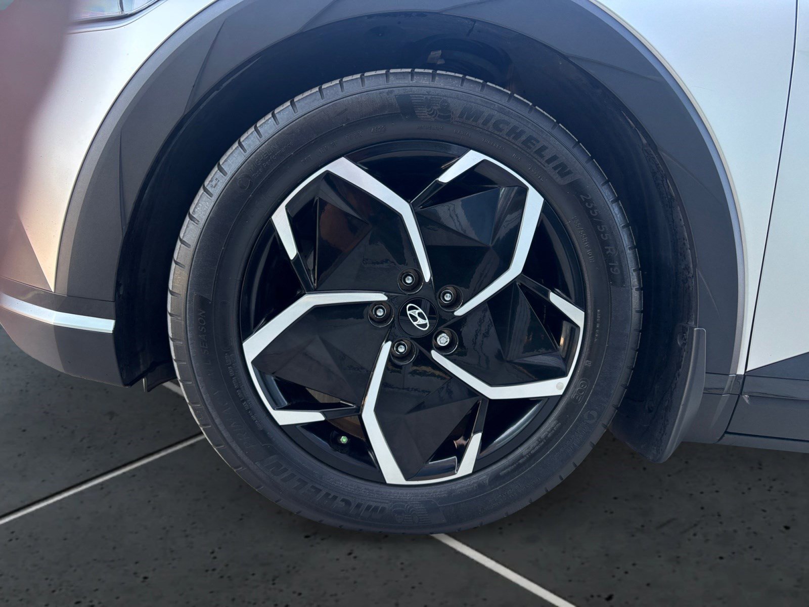 Used 2023 Hyundai Ioniq 5 SEL image 14